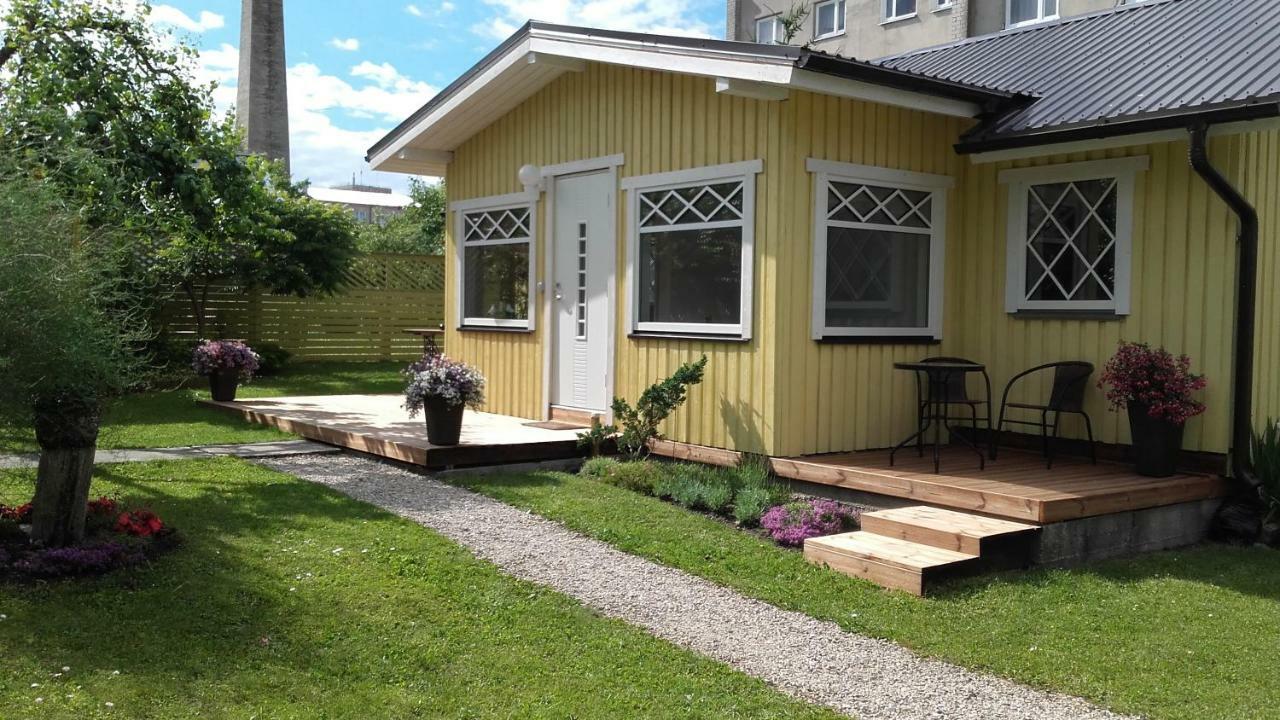 Haavalehe Summer House Haapsalu Exterior photo